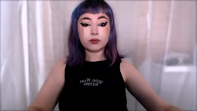 Snapshot of purplewitch chatting on December 15, 2025, 12:27 am purplewitch online show from December 15, 2025, 12:27 am