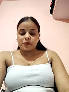 Snapshot of RAYI_123 chatting on April 9, 2026, 2:56 pm RAYI 123 online show from April 9, 2026, 2:56 pm