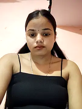 Snapshot of RAYI_123 chatting on March 23, 2026, 5:18 am RAYI 123 online show from March 23, 2026, 5:18 am