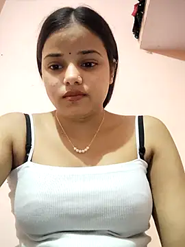 Snapshot of RAYI_123 chatting on April 12, 2026, 5:33 am RAYI 123 online show from April 12, 2026, 5:33 am