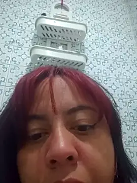 Snapshot of alexandraluv chatting on November 9, 2025, 2:43 pm alexandraluv online show from November 9, 2025, 2:43 pm