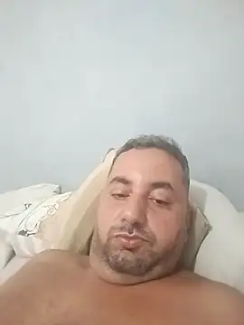 Snapshot of Cruelmalvado chatting on January 29, 2025, 3:04 pm Cruelmalvado online show from January 29, 2025, 3:04 pm