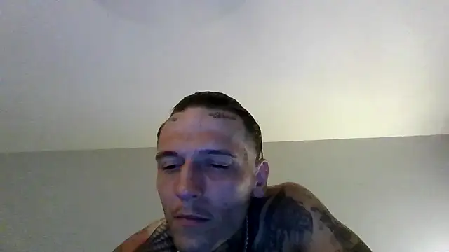 cruz815 online show from June 14, 2026, 1:24 am