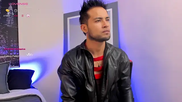 Max Conor1 online show from February 12, 2025, 10:56 am