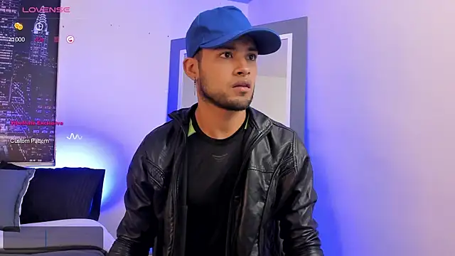 Max Conor1 online show from February 10, 2025, 12:29 pm