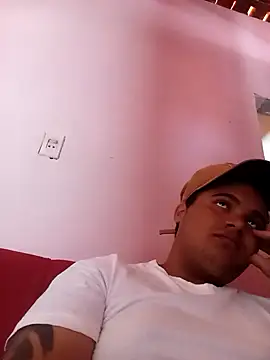 Snapshot of GordinPF chatting on October 28, 2025, 11:09 am GordinPF online show from October 28, 2025, 11:09 am