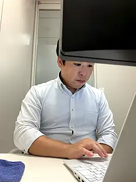 Snapshot of Nobu_469 chatting on October 8, 2025, 8:16 am Nobu 469 online show from October 8, 2025, 8:16 am