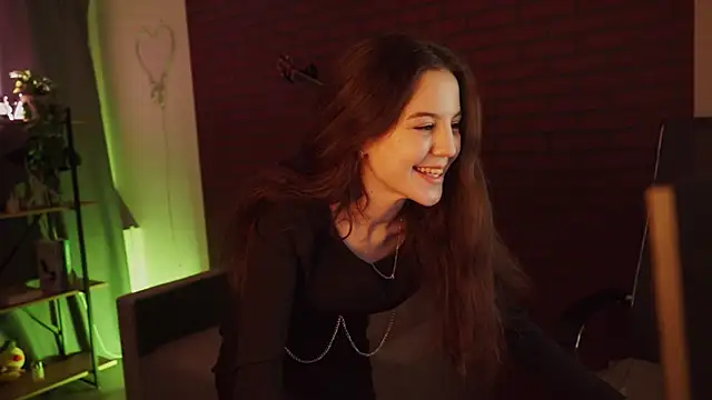 MilaStoyne online show from March 12, 2025, 9:12 am