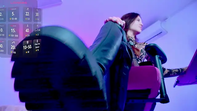 MilaStoyne online show from October 16, 2025, 6:10 am