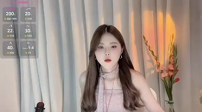 Snapshot of SylviaLing2007 chatting on February 13, 2025, 2:31 pm SylviaLing2007 online show from February 13, 2025, 2:31 pm