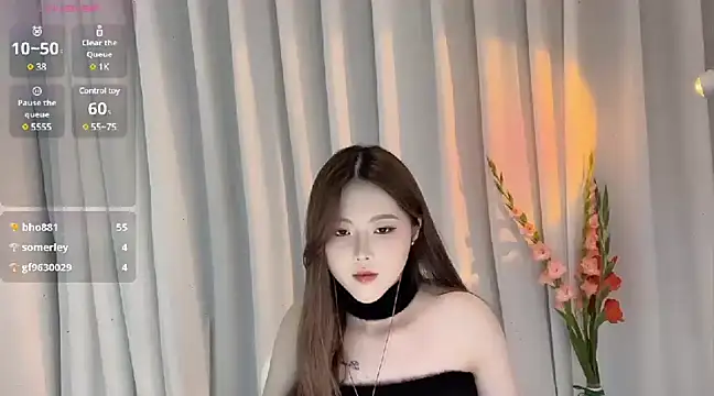 Snapshot of SylviaLing2007 chatting on February 14, 2025, 5:46 pm SylviaLing2007 online show from February 14, 2025, 5:46 pm