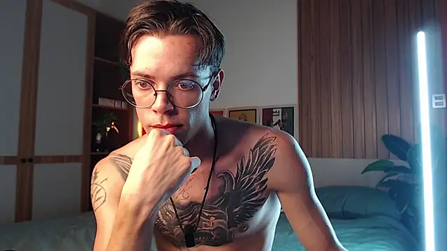 William Henry  online show from March 31, 2026, 12:40 pm