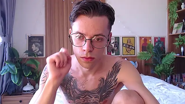 Snapshot of William_Henry_ chatting on February 21, 2026, 6:26 am William Henry online show from February 21, 2026, 6:26 am