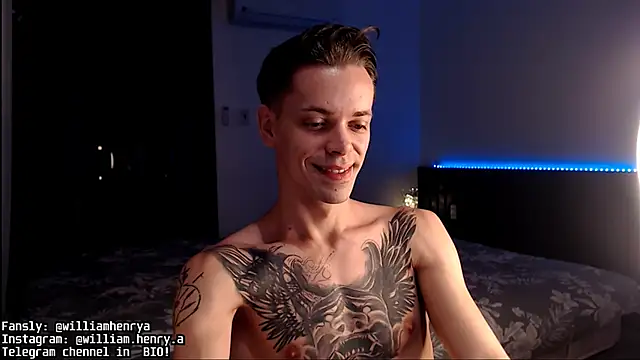 Snapshot of William_Henry_ chatting on October 25, 2025, 12:32 am William Henry online show from October 25, 2025, 12:32 am