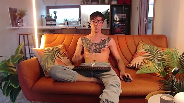 William Henry  online show from March 19, 2026, 10:37 am