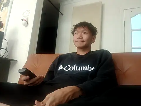 ChaseMl online show from September 24, 2025, 1:17 pm