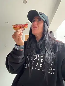 goddess-harper online show from October 30, 2025, 1:09 pm