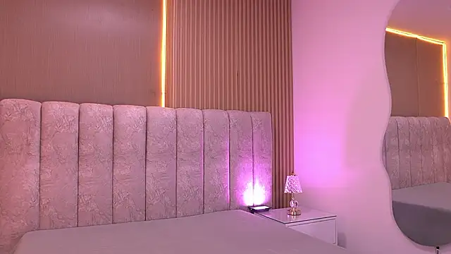 Snapshot of sara_lopee1 chatting on February 14, 2026, 12:05 pm sara lopee1 online show from February 14, 2026, 12:05 pm