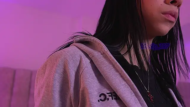 Snapshot of sara_lopee1 chatting on January 15, 2026, 11:57 am sara lopee1 online show from January 15, 2026, 11:57 am