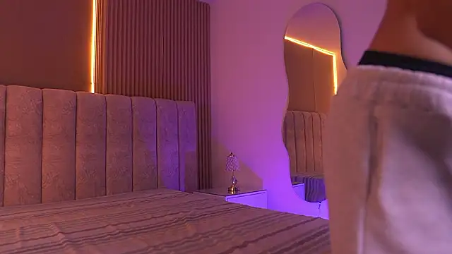 Snapshot of sara_lopee1 chatting on February 25, 2026, 11:54 am sara lopee1 online show from February 25, 2026, 11:54 am