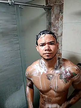 Snapshot of Niick01_ chatting on December 14, 2025, 1:17 pm Niick01 online show from December 14, 2025, 1:17 pm