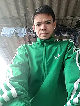 Snapshot of Niick01_ chatting on November 29, 2025, 2:28 pm Niick01 online show from November 29, 2025, 2:28 pm