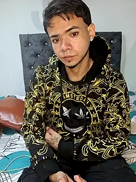 Snapshot of Niick01_ chatting on November 24, 2025, 1:27 am Niick01 online show from November 24, 2025, 1:27 am