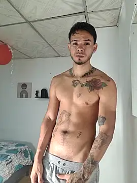 Snapshot of Niick01_ chatting on November 12, 2025, 4:55 pm Niick01 online show from November 12, 2025, 4:55 pm