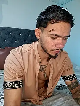 Snapshot of Niick01_ chatting on November 2, 2025, 12:37 am Niick01 online show from November 2, 2025, 12:37 am