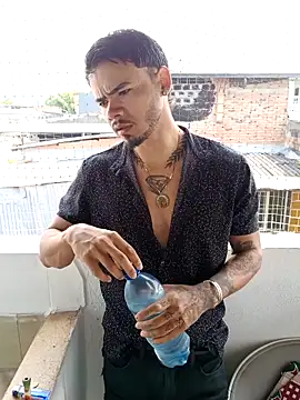 Snapshot of Niick01_ chatting on November 2, 2025, 2:44 pm Niick01 online show from November 2, 2025, 2:44 pm