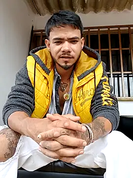 Snapshot of Niick01_ chatting on October 27, 2025, 6:09 pm Niick01 online show from October 27, 2025, 6:09 pm