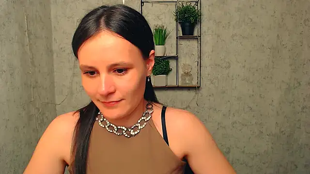 Snapshot of ValeriaHeart_ chatting on February 17, 2025, 2:17 pm ValeriaHeart online show from February 17, 2025, 2:17 pm