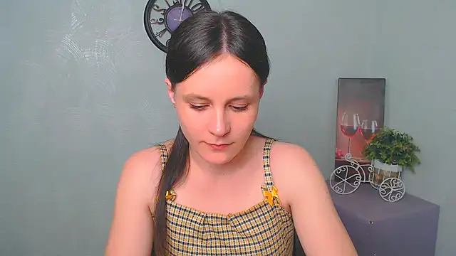 Snapshot of ValeriaHeart_ chatting on February 23, 2025, 1:32 pm ValeriaHeart online show from February 23, 2025, 1:32 pm