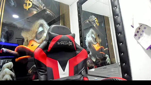 Snapshot of michell78sexy chatting on December 17, 2025, 1:10 am michell78sexy online show from December 17, 2025, 1:10 am