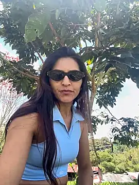 Sofiadelacruz online show from April 20, 2026, 5:14 pm