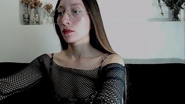 Snapshot of Carlin_Diaz chatting on November 5, 2025, 11:19 pm Carlin Diaz online show from November 5, 2025, 11:19 pm