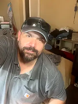 Snapshot of bigdaddy90337 chatting on October 21, 2025, 3:33 pm bigdaddy90337 online show from October 21, 2025, 3:33 pm