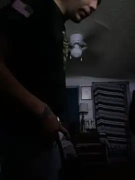 Snapshot of buckincowboy chatting on February 1, 2025, 12:04 pm buckincowboy online show from February 1, 2025, 12:04 pm