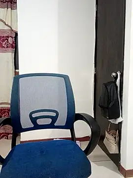 Snapshot of Nathaly-777 chatting on December 13, 2025, 11:33 pm Nathaly-777 online show from December 13, 2025, 11:33 pm