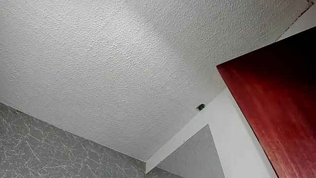 Snapshot of ella_laurent chatting on February 17, 2025, 3:58 am ella laurent online show from February 17, 2025, 3:58 am