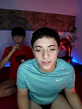 Snapshot of jacob_and_sam chatting on February 16, 2025, 4:42 am jacob and sam online show from February 16, 2025, 4:42 am