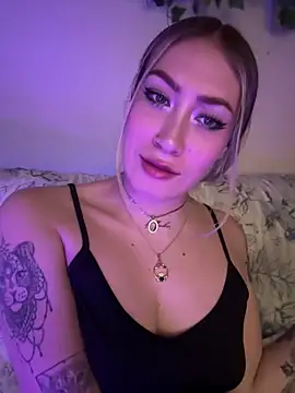 Snapshot of Lally_Valencia__ chatting on February 27, 2025, 4:35 am Lally Valencia online show from February 27, 2025, 4:35 am