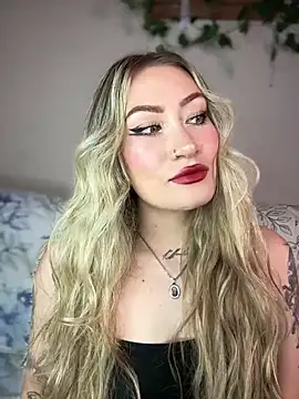 Snapshot of Lally_Valencia__ chatting on February 20, 2025, 5:01 am Lally Valencia online show from February 20, 2025, 5:01 am