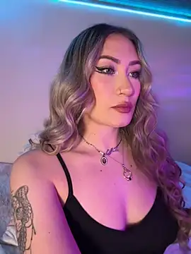 Snapshot of Lally_Valencia__ chatting on September 9, 2025, 3:05 am Lally Valencia online show from September 9, 2025, 3:05 am