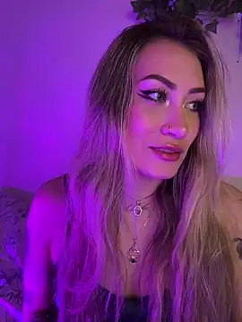 Snapshot of Lally_Valencia__ chatting on March 10, 2025, 4:38 am Lally Valencia online show from March 10, 2025, 4:38 am