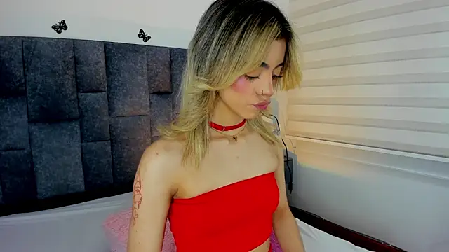 Violetta Ficher online show from February 5, 2026, 2:18 am