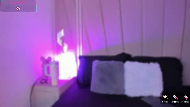 Snapshot of Nikki_vega chatting on February 25, 2025, 4:46 am Nikki vega online show from February 25, 2025, 4:46 am