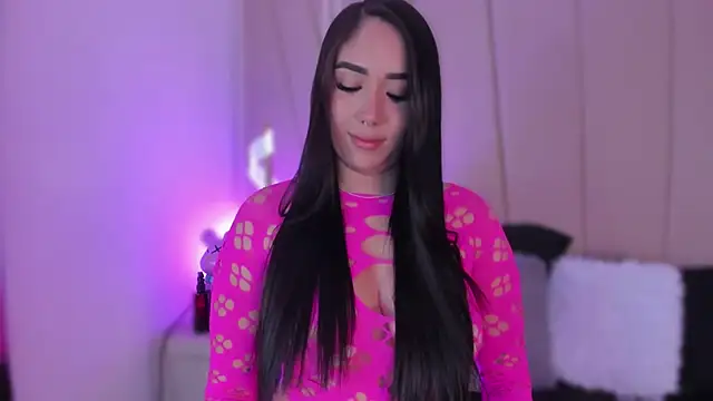 Snapshot of Nikki_vega chatting on February 14, 2025, 7:59 am Nikki vega online show from February 14, 2025, 7:59 am