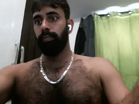 Snapshot of indianhairybull chatting on November 4, 2025, 5:00 am indianhairybull online show from November 4, 2025, 5:00 am