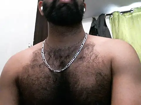 Snapshot of indianhairybull chatting on September 21, 2025, 5:01 am indianhairybull online show from September 21, 2025, 5:01 am